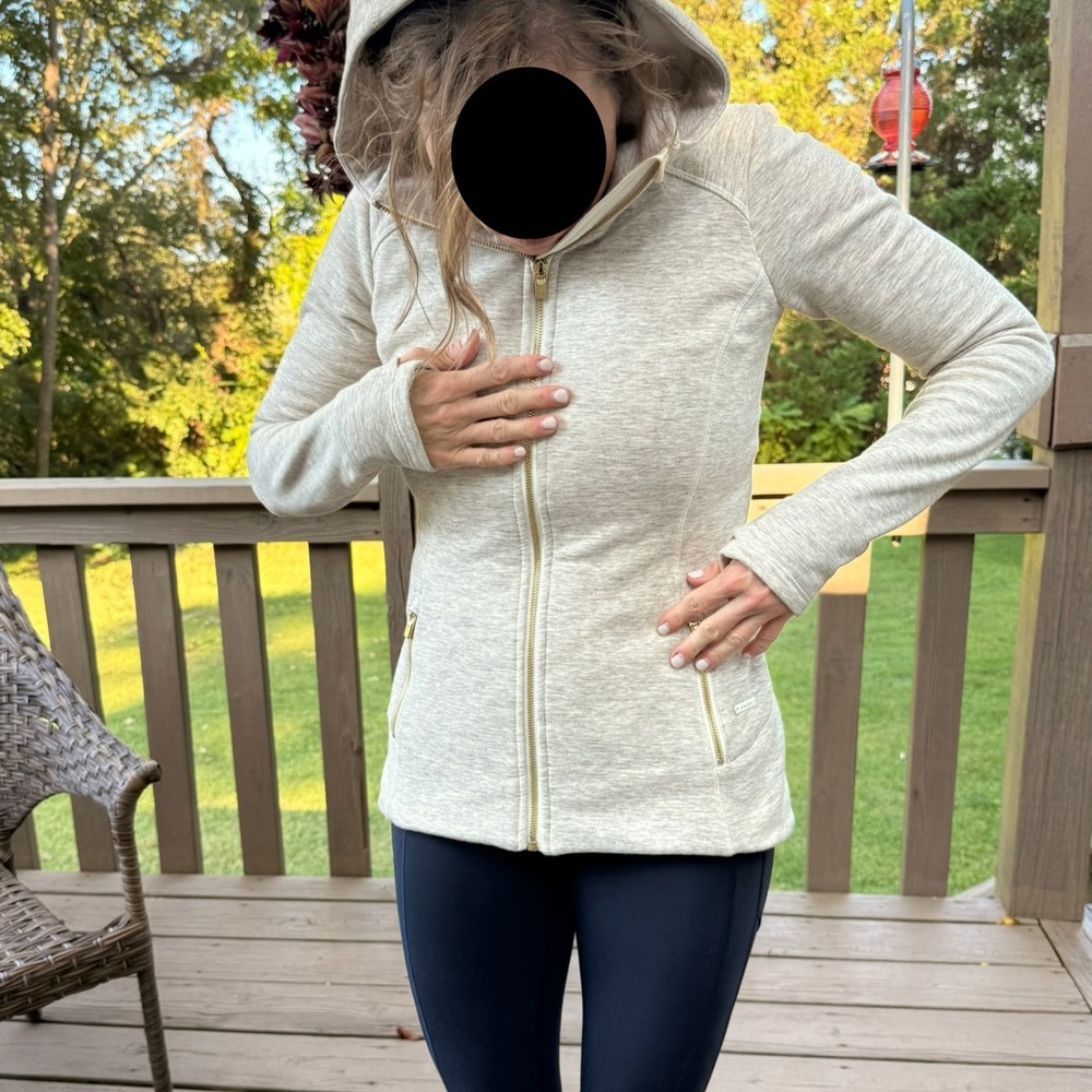 Athleta women's cream sherpa lined hooded zip up sweater